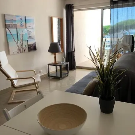 Apartment Studio, Vue Mer, A Deux Pas De La